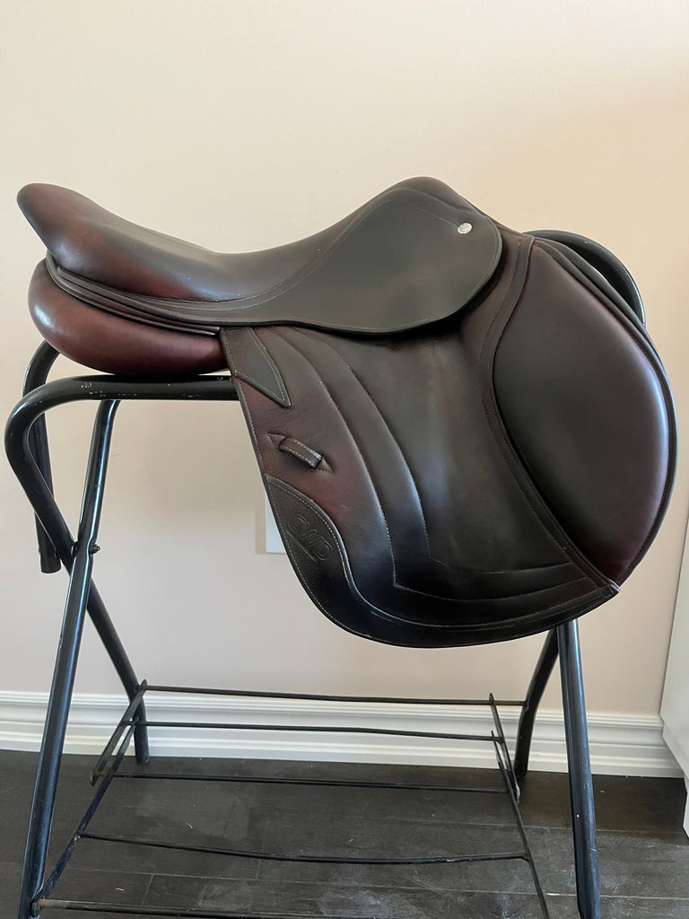 Consignment: CWD Saddle