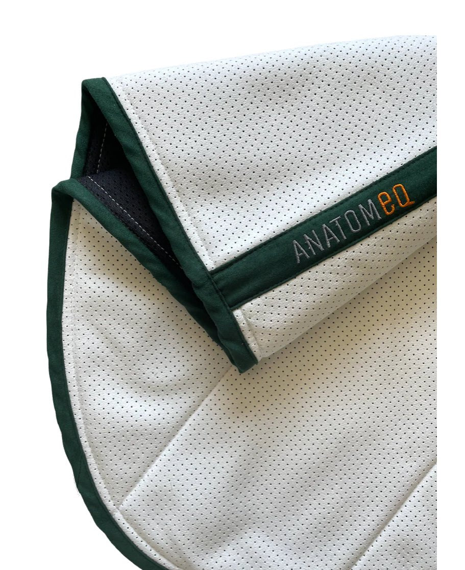 Anatomeq Perfeq Jumper Pad without billet loops - The Tack Shoppe