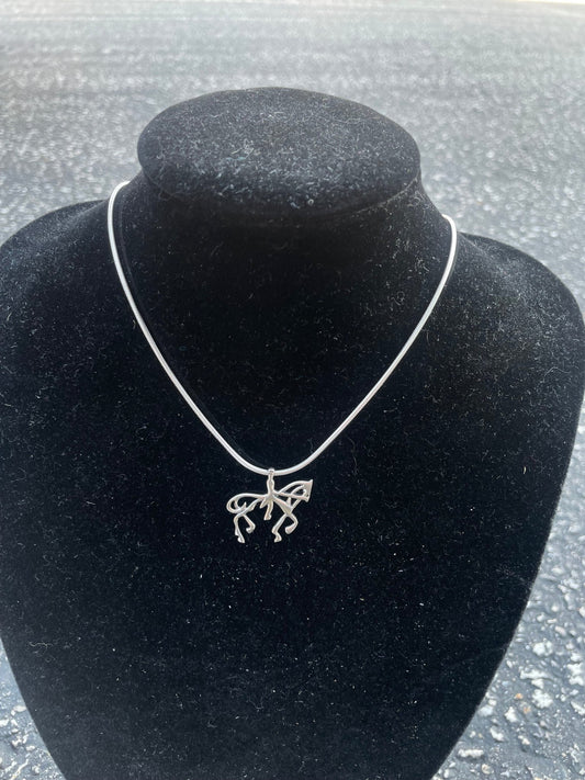 Horsefeathers snake chain neck with dressage horse - The Tack Shoppe