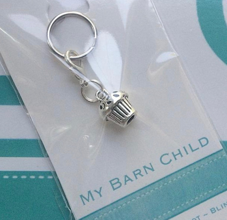My Barn Child Bridle Charm: Cupcake