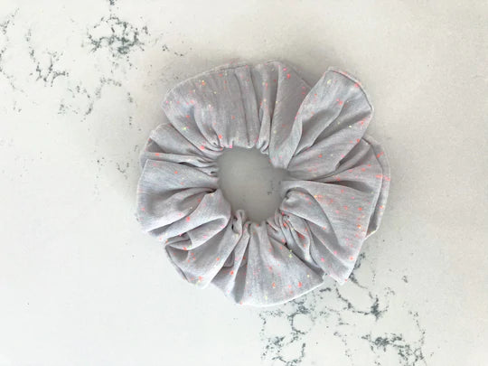Red Farmhouse Confetti Scrunchie