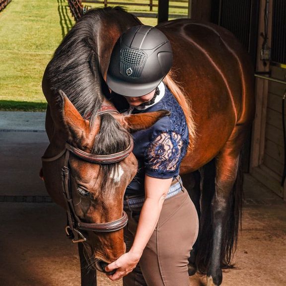 Ovation x One K - M Class Junior MIPS Helmet - The Tack Shoppe